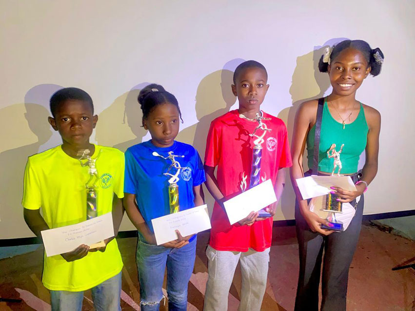 4 Deschapelles tennis champions