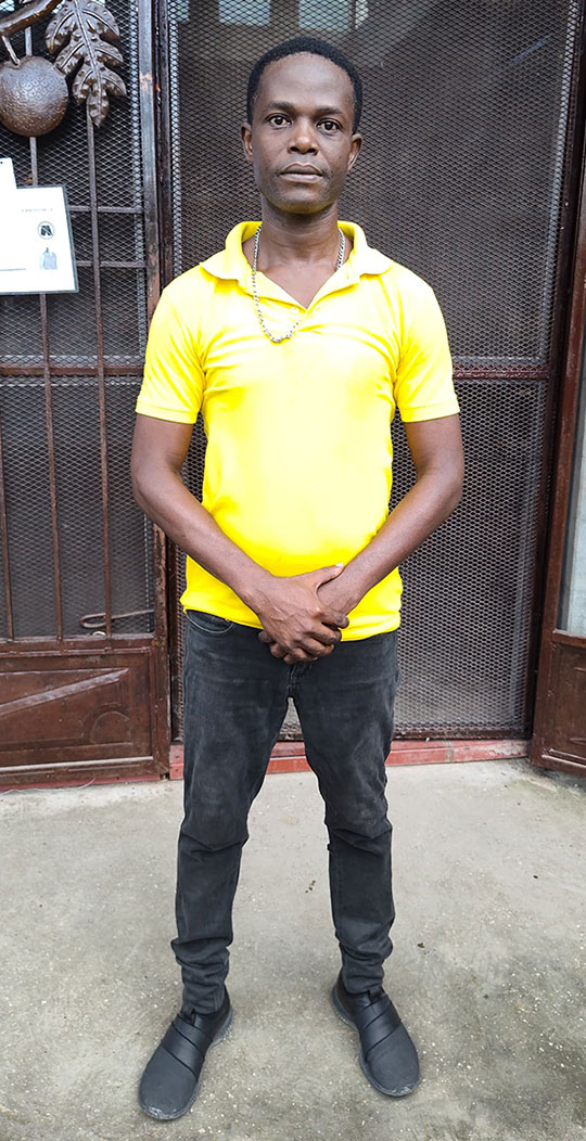 Herodly Mergelus, Dance Club Professor